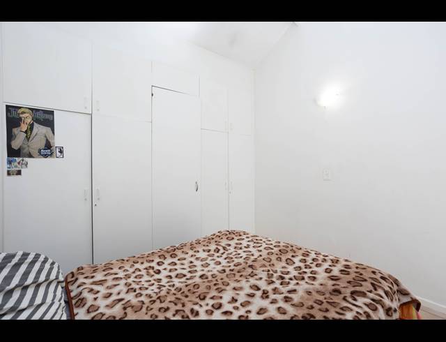 1 BEDROOM APARTMENT TO LET IN KENILWORTH